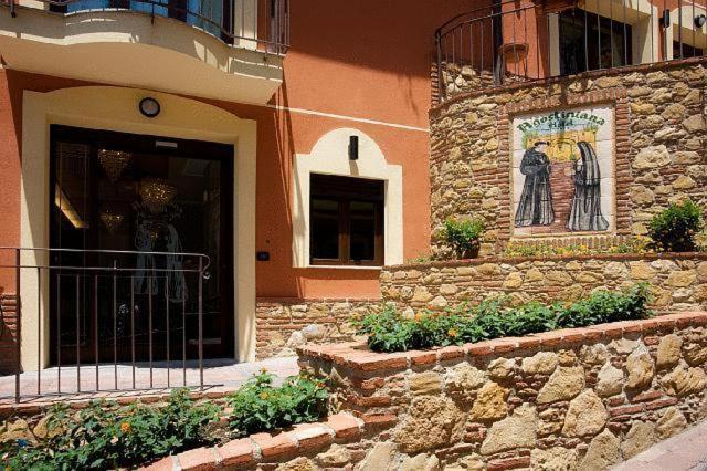 Agostiniana Hotel Santa Teresa Di Riva Exterior photo